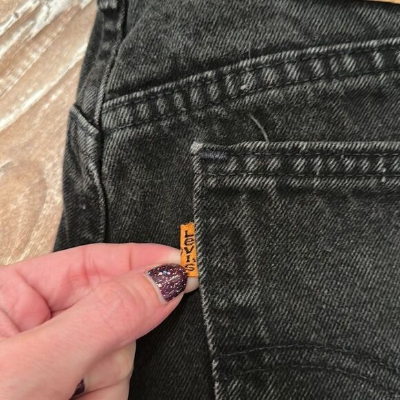 Vintage Levi’s 550 Relaxed Fit Orange Tab Black Jeans - Picture 2 of 9